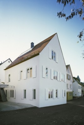 Der Hauptpreis ging an Wohnhaus Berner in Stuttgart-Rotenberg von Prof. Christine Remensperger, Stuttgart.  | Foto: Antje Quiram, Stuttgart