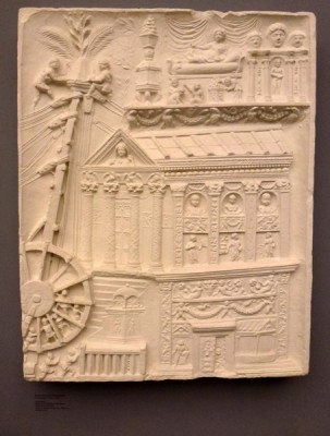 Wandrelief mit Darstellung antiker Bautechniken