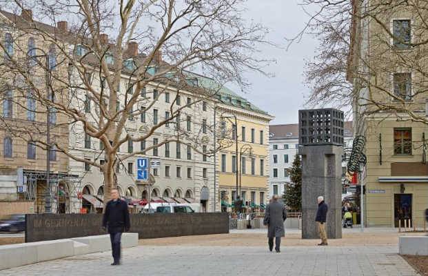 Der neu gestaltete Platz