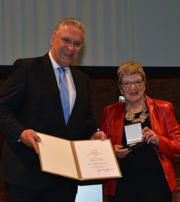 Innenminister Joachim Herrmann, Prof. Dipl.-Ing. Christiane Thalgott | © Rolf Poss