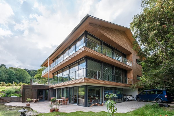 Niedrigstenergiehaus mit grandiosem Bergblick