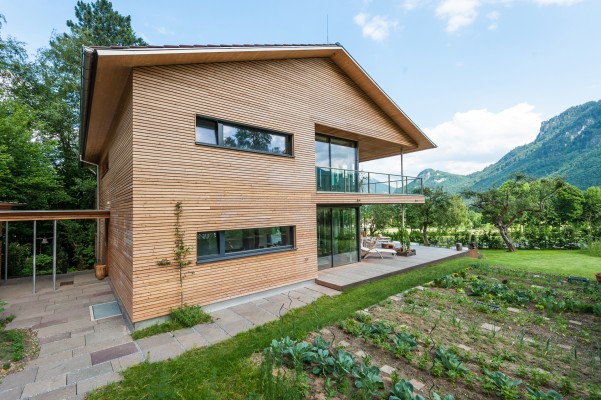 Niedrigstenergiehaus mit grandiosem Bergblick