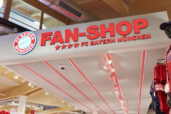 FC Bayern Fan-Shop & Tourismuscenter