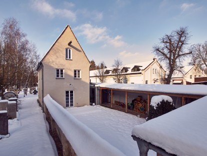 Blick auf Wohnhaus und Atrium- Innenhof