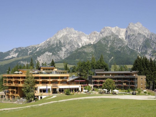 BILD:       		Bioholzhotel Forsthofalm            