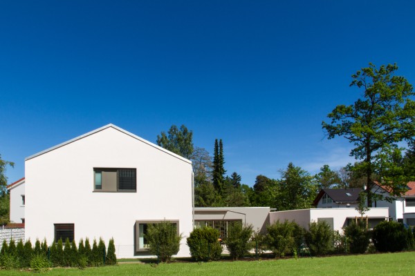 Einfamilienhaus mit Garage