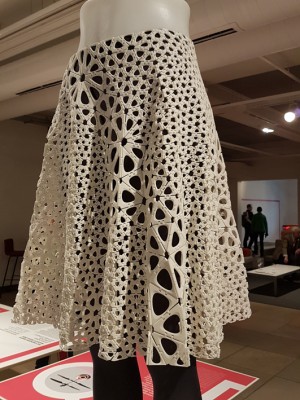 Kinematics Skirt aus dem 3D-Drucker. Foto: Gabriela Beck