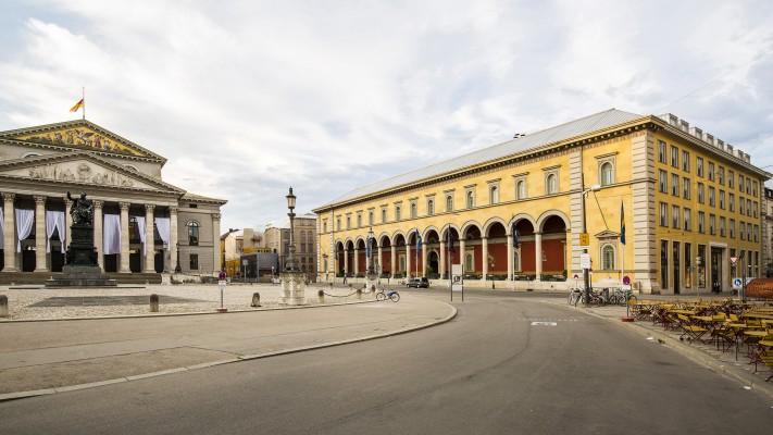 Palais an der Oper