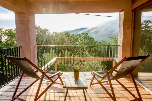 Der Balkon vorm Bad, "Landhaus Altenbach"