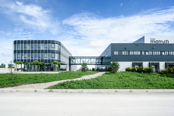 Neubau Firmenzentrale Franz Mensch
