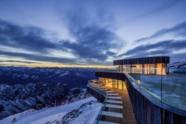 Gipfelrestaurant Nebelhorn, Oberstdorf. Hermann Kaufmann + Partner ZT GmbH, Schwarzach. Foto: Jürgen Pollak