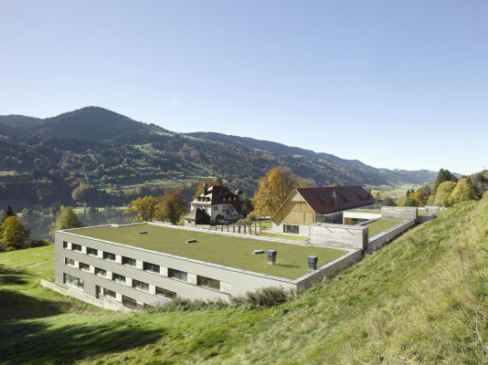 Europazentrum Gut Hochreute, Immenstadt. Dietrich | Untertrifaller Architekten, Bregenz. Foto: David Matthiessen