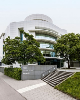 ... Gebäudekomplex den Richard Meier in den 90ern für Siemens entworfen hat.