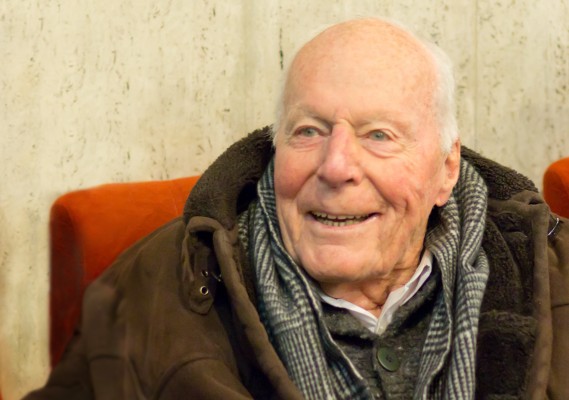 Gottfried Böhm (*1920), bei der Premiere des Films „Die Böhms – Architektur einer Familie“ im Weisshaus-Kino, Köln. © Elke Wetzig / Wikimedia Commons