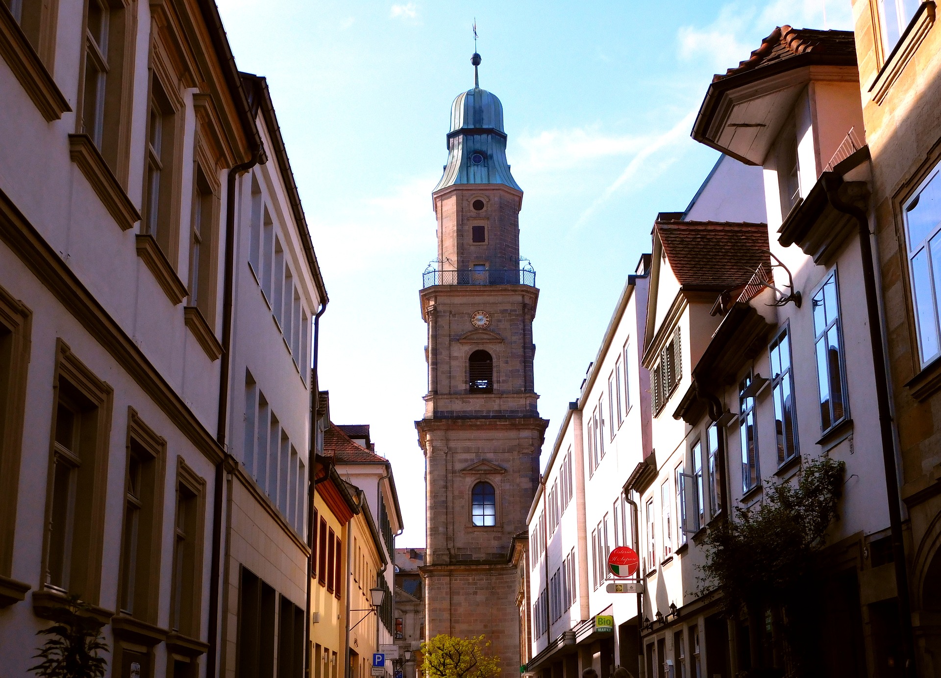 Vor Ort in Erlangen  muenchenarchitektur