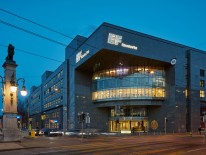 Neue EF-Filiale in der ehemaligen Schweizer Börse in Zürich. Foto © De Pasquale Maffini