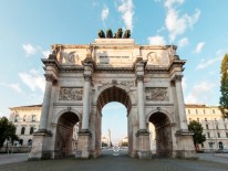 BILD:   		360°-Ausflug durch München        