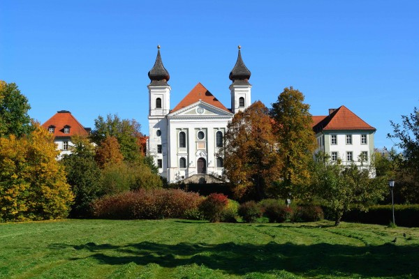 Historisches Gebäude, innovatives Konzept: Cohaus Kloster Schlehdorf. Foto: Sr. Josefa Thusbaß