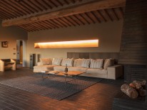 143281MO1909044030HRJaist