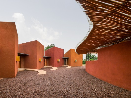 Léo Doctors’ Housing, © Francis Kéré