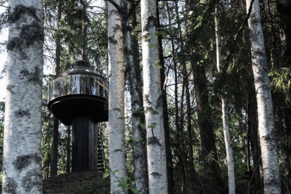 Eine Mischung aus Baumhaus und Ufo