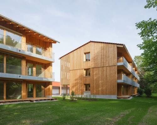 ARGE BÜRO DANTELE / BÜRO KOFINK SCHELS Mehrgenerationenhaus, Kranzberg (Foto: Sebastian Schels)