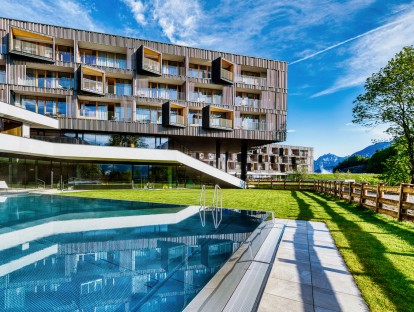 726falkensteinermontafonexterior7664