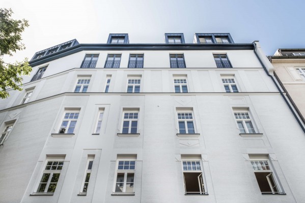 Gesamtsanierung und Dachausbau Baudenkmal Kesselbergstraße