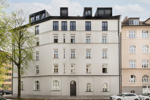 Gesamtsanierung und Dachausbau eines Baudenkmals