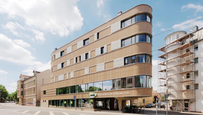 Gebäude in Leipzig-Lindenau in Massivholzbauweise (Foto: Peter Eichler/Leipzig)