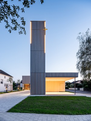 Die Jesuskirche in Vohburg wurde in Massivholzbauweise ausgeführt (Foto: Maximilian Gottwald)