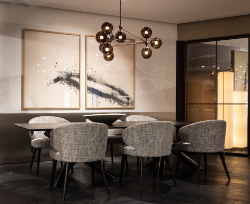 Wetscher feiert Eröffnung seines Minotti Studios