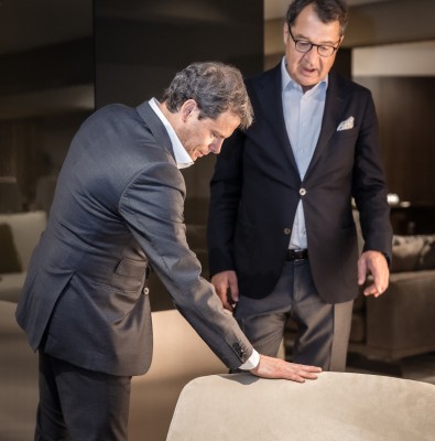 Wetscher feiert Eröffnung seines Minotti Studios