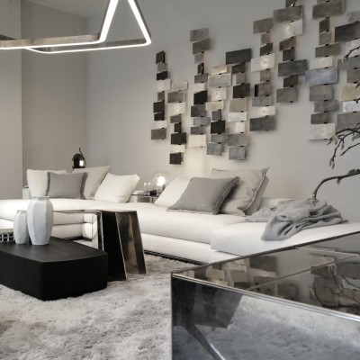 Die Ausstellung im Showroom in der Nymphenburger Straße | © Egetemeier