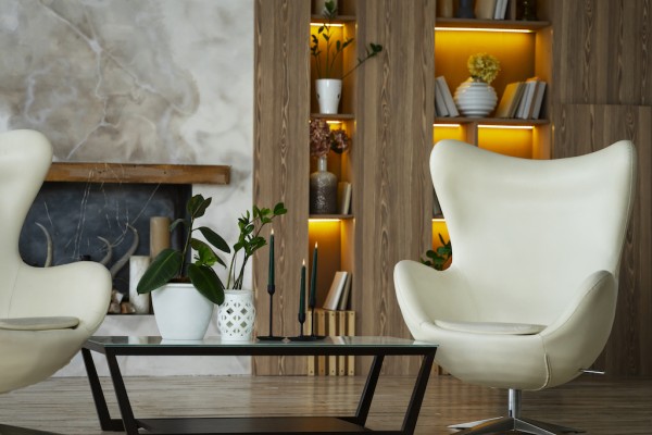 Der ikonische Egg-Chair von Arne Jacobsen braucht etwas Luft um sich herum | Bild von freepic.com