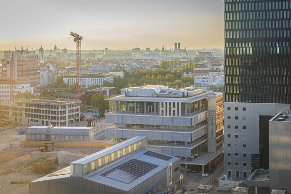 WERK12 mit Umgebung (Foto Werksviertel Mitte ©URKERN Ivana Blitz)