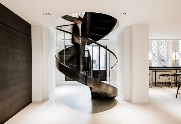 Spindeltreppe in einem Architekturbüro von spitzbart treppen – Foto © spitzbart treppen