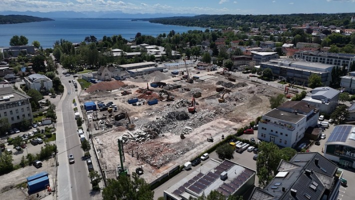 Blick von oben_ Rückbau der Industriebrache (©) moosaik