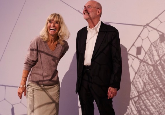 Nicola Borgmann und William Baker, Consulting Partner bei  SOM während der Eöffnung | © Frank Bauer